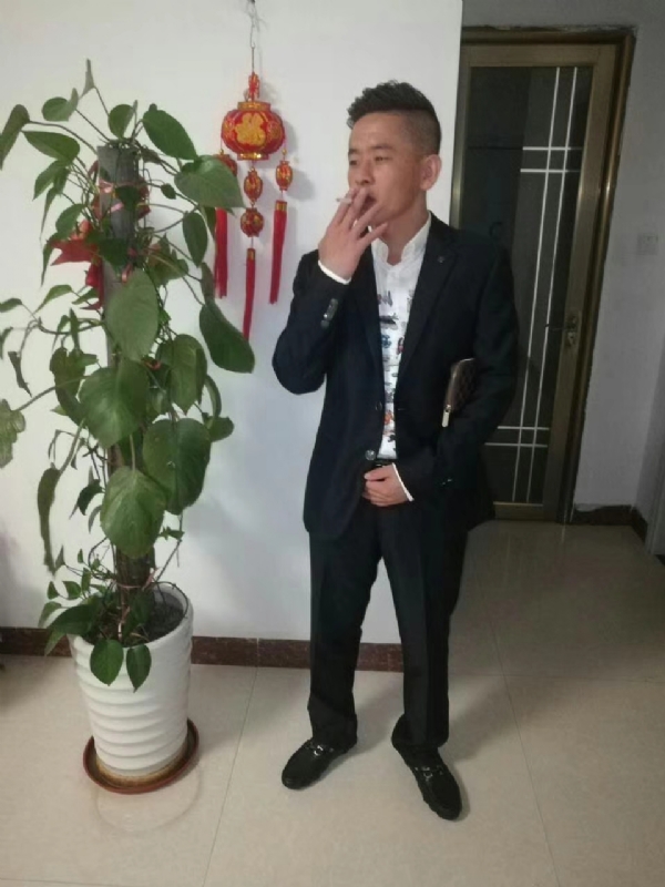 男人三十而立的第二张照片--漳浦交友网