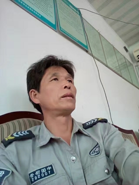 卧窗听雨的第一张照片--漳浦交友网
