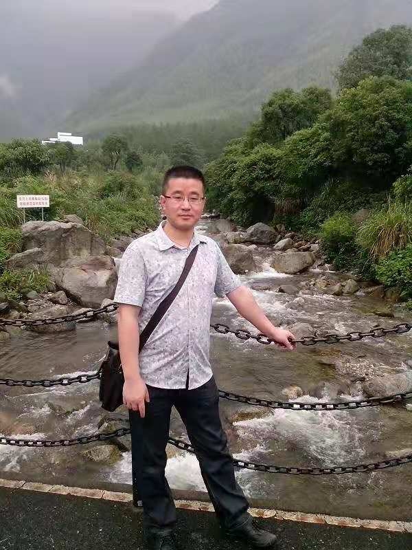 淡定牛魔王的第三张照片--漳浦交友网