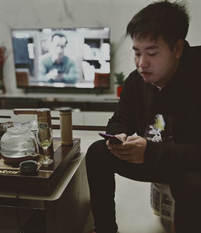 嗯今年能脱单吗的第一张照片--漳浦交友网