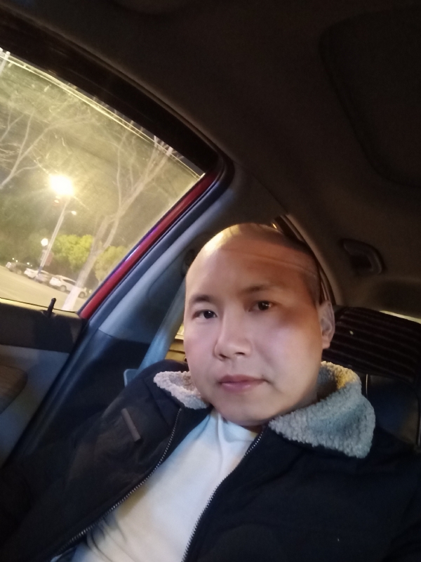 平平淡淡的第二张照片--漳浦交友网