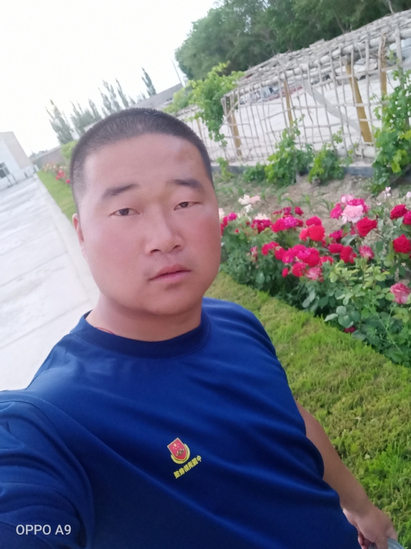 奋斗中的青春最美丽的第一张照片--漳浦交友网