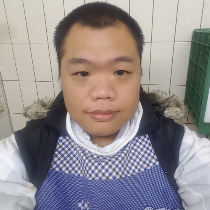 黑熊的第一张照片--漳浦交友网