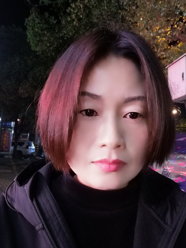 风中百合的第一张照片--漳浦交友网