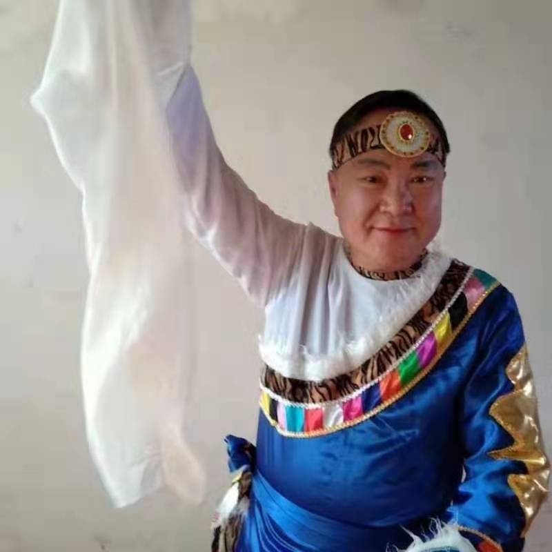 走在冷风中的第一张照片--漳浦交友网