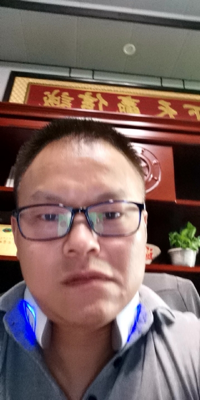 模具工匠的第一张照片--漳浦交友网