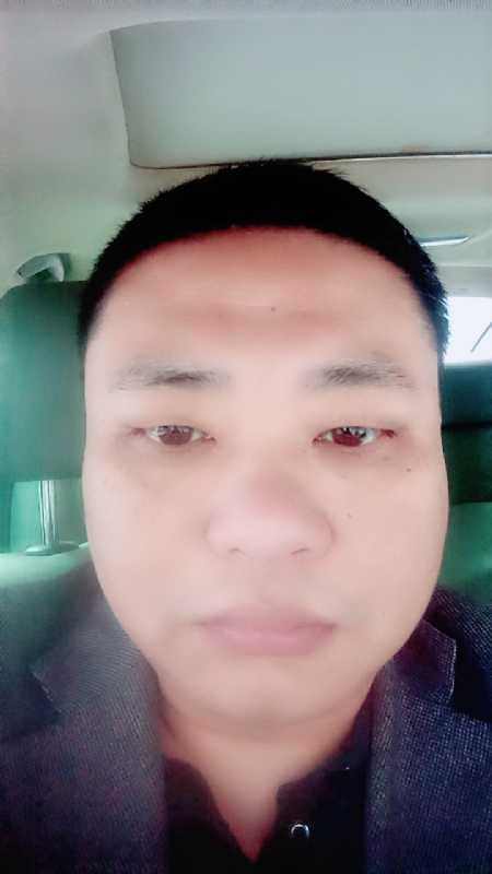 向日葵的第一张照片--漳浦交友网