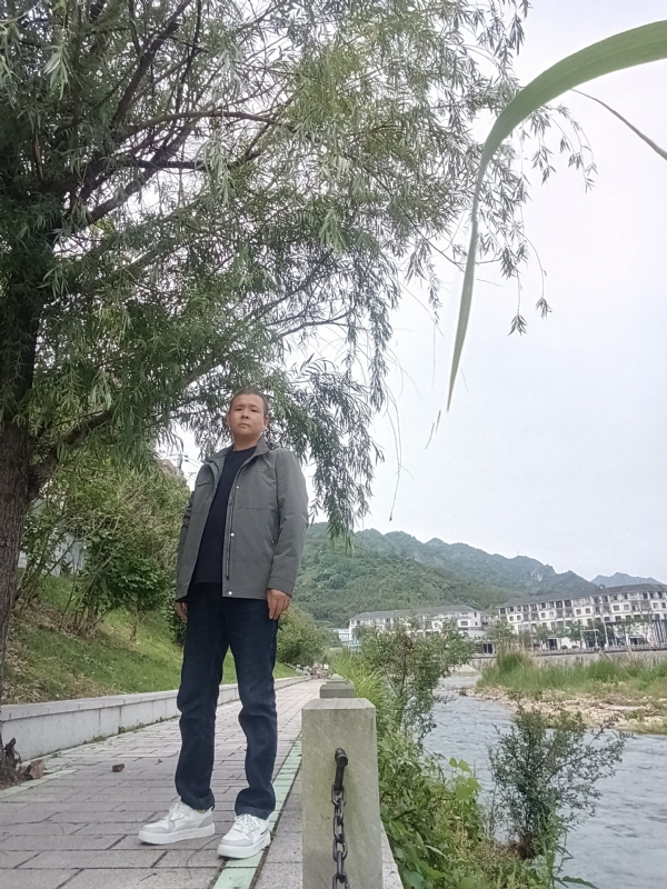 飞雪飘零的第一张照片--漳浦交友网
