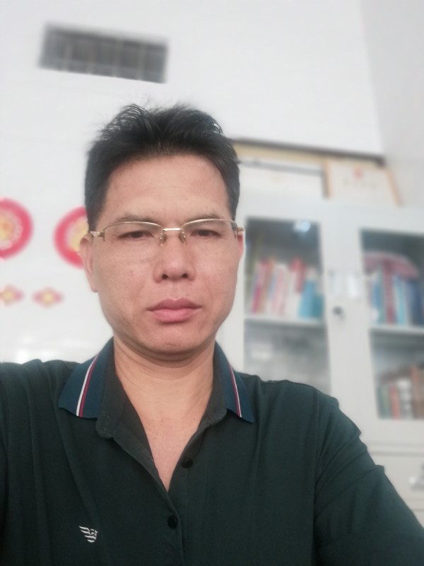 后视镜的第一张照片--漳浦交友网