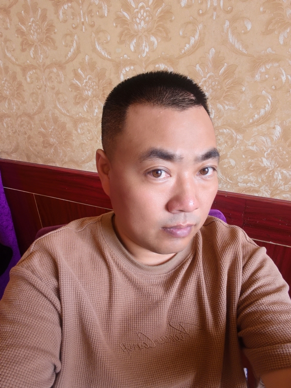 擦亮眼睛向前看的第二张照片--漳浦交友网