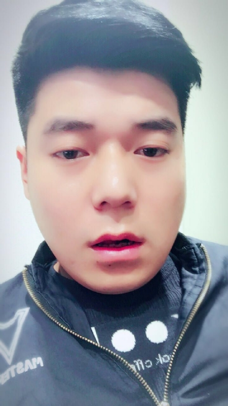 风向决定发型的第一张照片--漳浦交友网